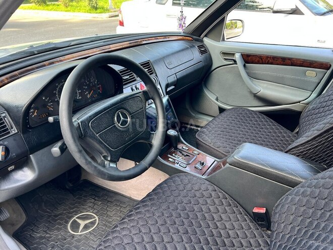 Mercedes C 230 1998, 458,663 km - 2.3 л - Qusar