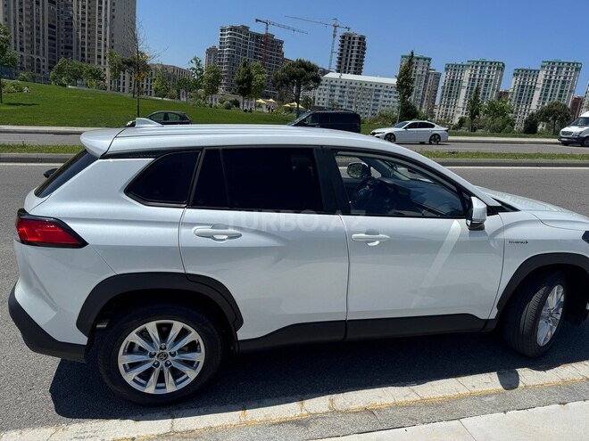 Toyota Corolla Cross 2024, 12,800 km - 2.0 л - Bakı