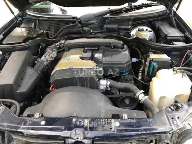 Mercedes E 230 1995, 382,000 km - 2.3 l - Bərdə