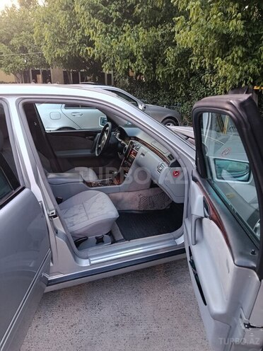Mercedes E 240 1999, 311,403 km - 2.4 l - Şirvan