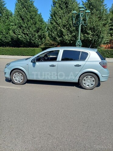 Opel Astra 2009, 278,523 km - 1.4 l - Gəncə