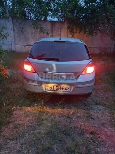 Opel Astra 2009, 278,523 km - 1.4 l - Gəncə