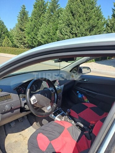 Opel Astra 2009, 278,523 km - 1.4 l - Gəncə