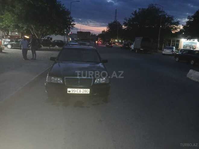 Mercedes C 180 2000, 225,600 km - 1.8 l - Bakı
