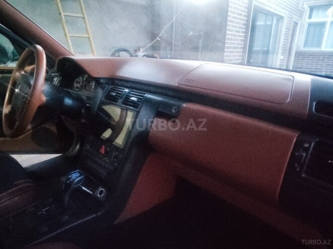 Mercedes E 320 2001, 350,000 km - 3.2 l - Bakı