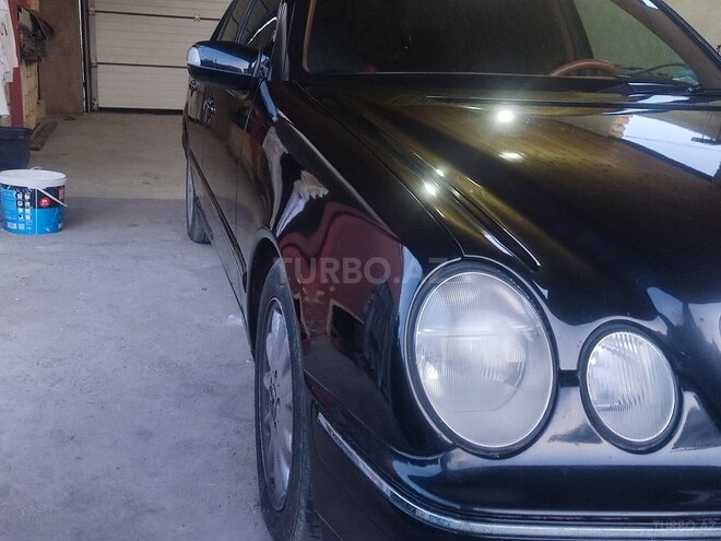 Mercedes E 320 2001, 350,000 km - 3.2 l - Bakı