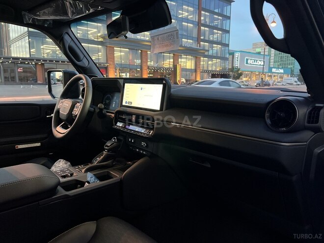 Toyota Land Cruiser Prado-10