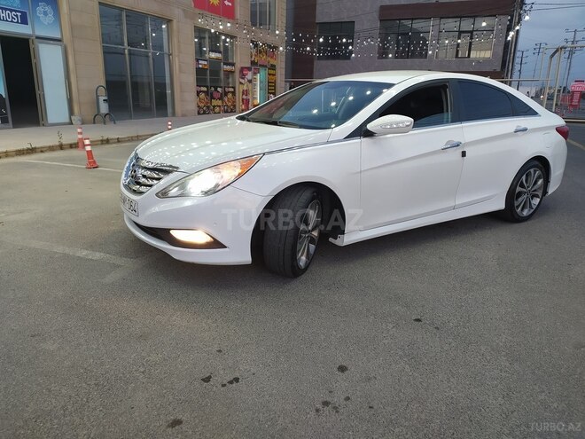 Hyundai Sonata 2013, 124,700 km - 2.0 l - Bakı