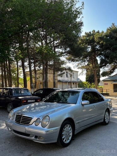 Mercedes E 220 d 2000, 450,000 km - 2.2 l - Sumqayıt