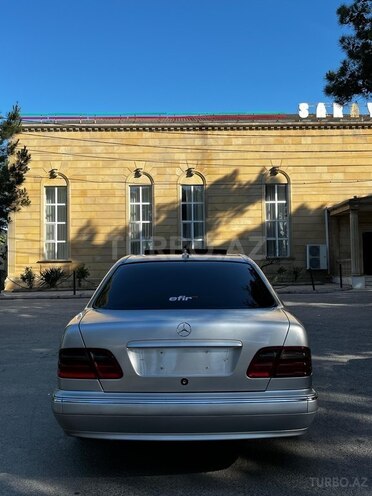 Mercedes E 220 d 2000, 450,000 km - 2.2 l - Sumqayıt