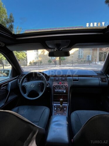 Mercedes E 220 d 2000, 450,000 km - 2.2 l - Sumqayıt