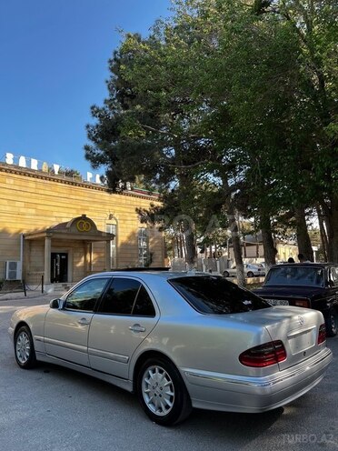 Mercedes E 220 d 2000, 450,000 km - 2.2 l - Sumqayıt