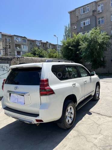 Toyota Land Cruiser Prado 2011, 138,000 km - 2.7 л - Sumqayıt