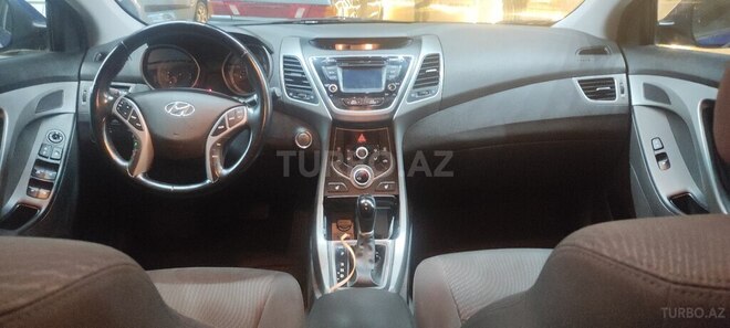 Hyundai Elantra 2015, 187,000 km - 1.8 l - Bakı