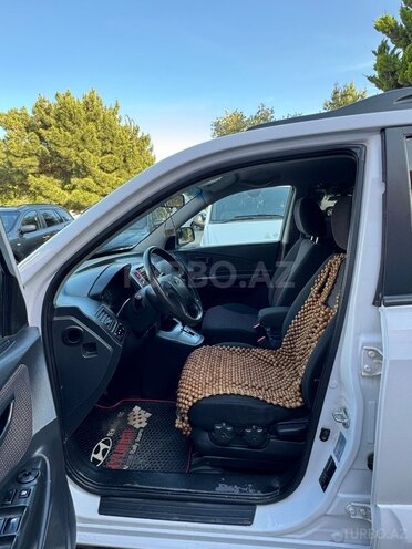 Hyundai Tucson-13