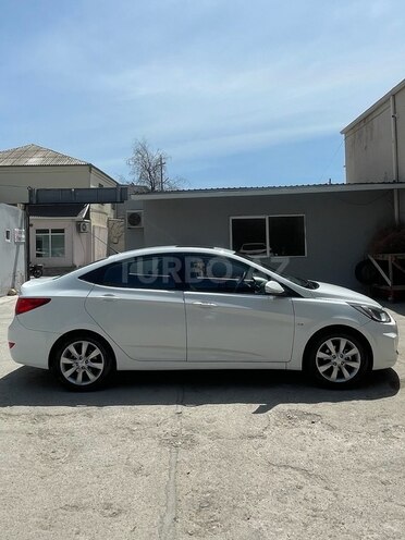 Hyundai Accent 2012, 132,000 km - 1.6 l - Bakı