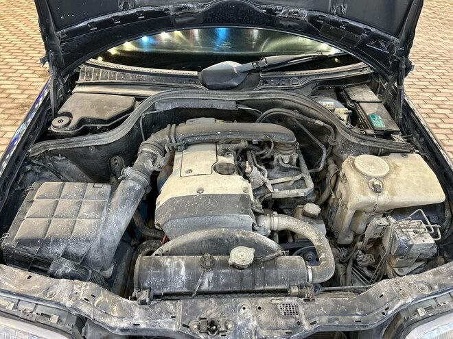 Mercedes C 180 1999, 503,000 km - 1.8 л - Qəbələ