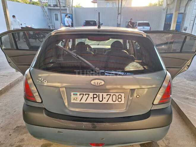 Kia Rio 2006, 318,000 km - 1.4 l - Bakı