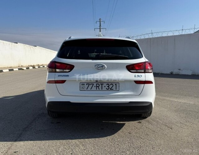 Hyundai i30 2017, 42,000 km - 1.2 l - Bakı