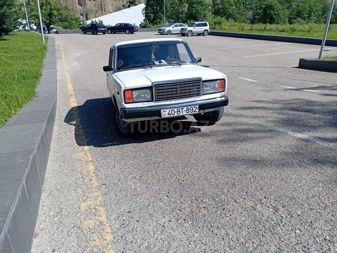 LADA (VAZ) 2107 2006, 50,000 km - 1.6 л - Quba