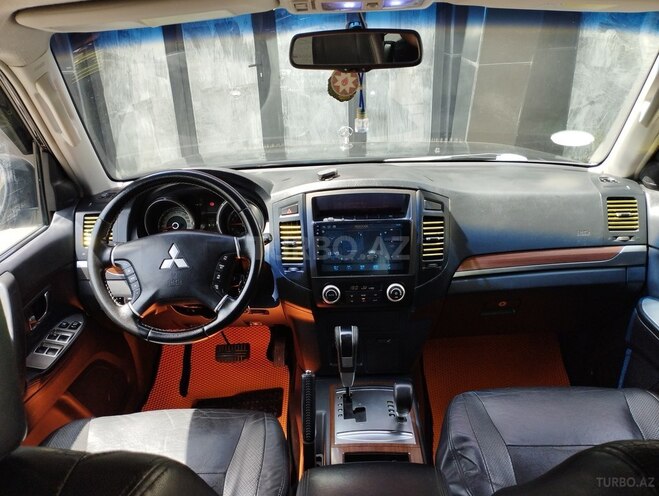 Mitsubishi Pajero 2007, 312,000 km - 3.0 l - Siyəzən