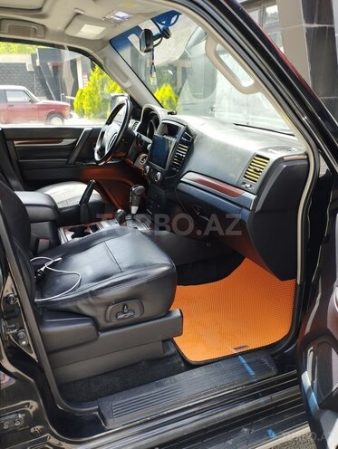 Mitsubishi Pajero 2007, 312,000 km - 3.0 l - Siyəzən