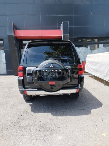 Mitsubishi Pajero 2007, 312,000 km - 3.0 l - Siyəzən