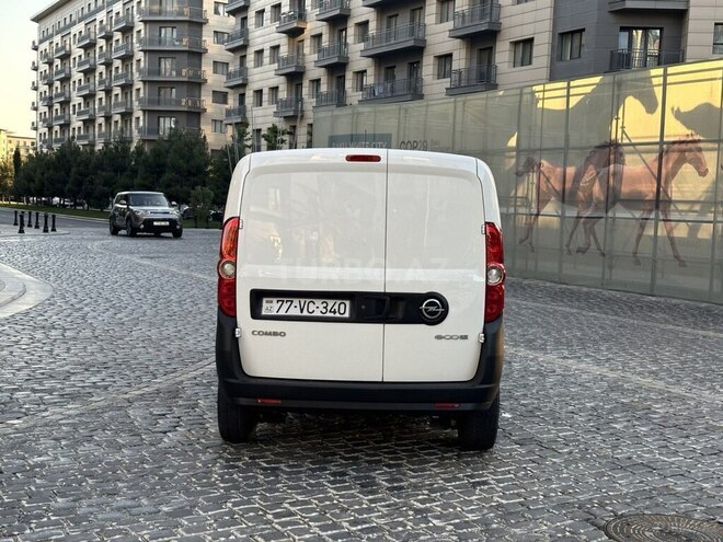 Opel Combo 2015, 208,683 km - 1.3 l - Bakı