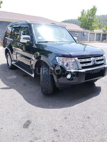 Mitsubishi Pajero 2007, 312,000 km - 3.0 l - Siyəzən