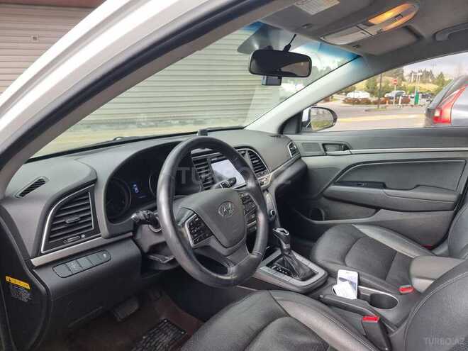 Hyundai Avante 2016, 190,000 km - 1.6 л - Tovuz