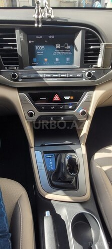 Hyundai Elantra 2016, 98,702 km - 2.0 l - Bakı