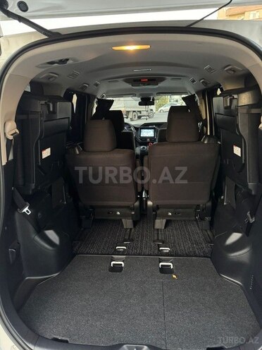 Toyota Noah 2016, 64,000 km - 1.8 l - Bakı