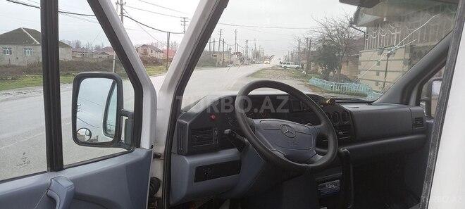 Mercedes 208 D 1997, 500,000 km - 2.3 l - Xaçmaz
