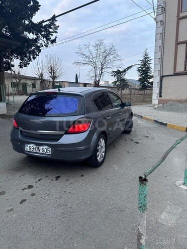 Opel Astra 2006, 400,000 km - 1.4 l - Şəmkir