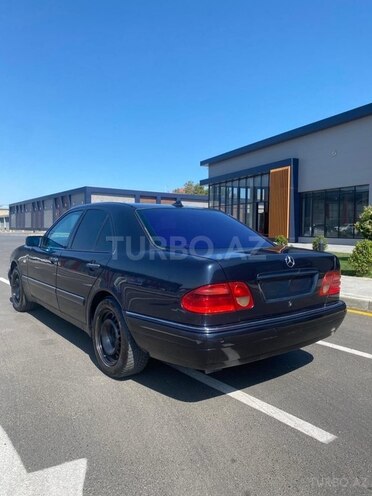 Mercedes E 290 1998, 618,358 km - 2.9 l - Bakı