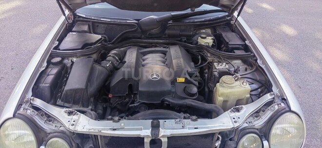 Mercedes E 240 1998, 470,000 km - 2.4 l - Mingəçevir