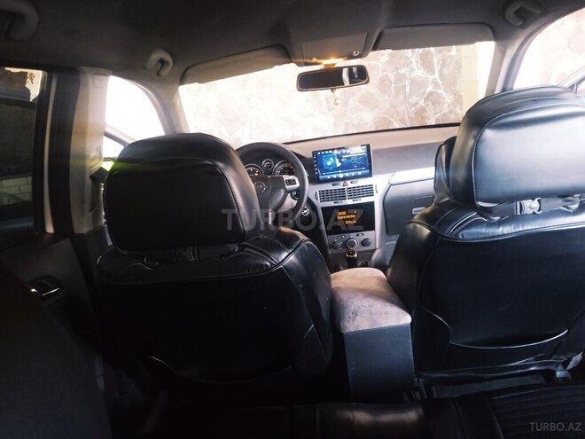 Opel Astra 2006, 270,000 km - 1.3 l - Bakı
