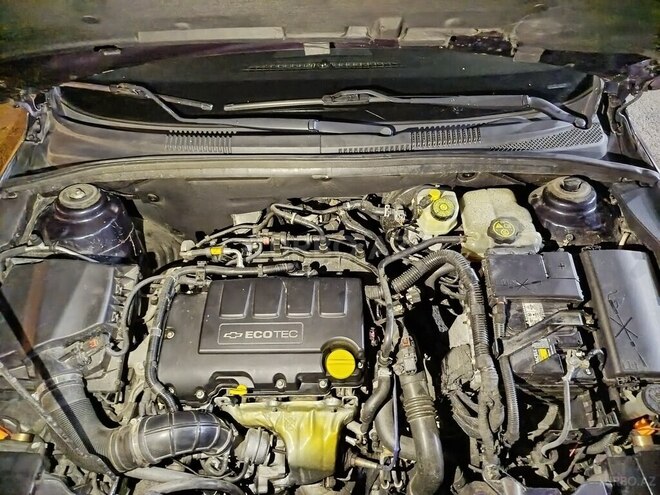 Chevrolet Cruze 2015, 237,000 km - 1.4 l - Şəmkir