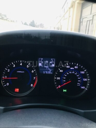 Hyundai Accent 2017, 110,240 km - 1.6 л - Bakı