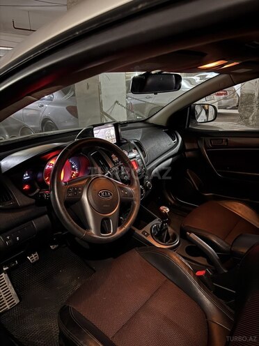 Kia Cerato Koup 2009, 124,000 km - 1.6 l - Bakı