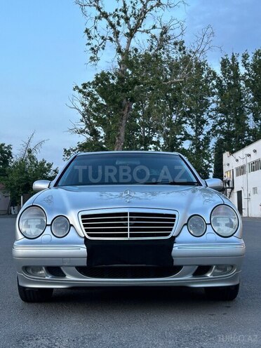 Mercedes E 280 2000, 278,400 km - 2.8 l - Göyçay
