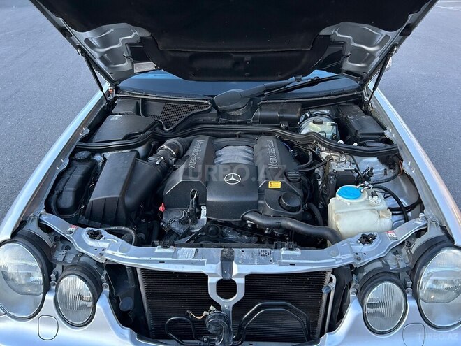 Mercedes E 280 2000, 278,400 km - 2.8 l - Göyçay
