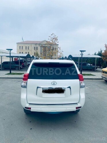Toyota Land Cruiser Prado 2010, 225,000 km - 2.7 l - Quba