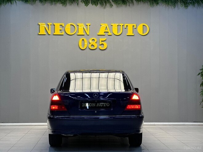 Mercedes C 180 1997, 236,000 km - 1.8 l - Sumqayıt