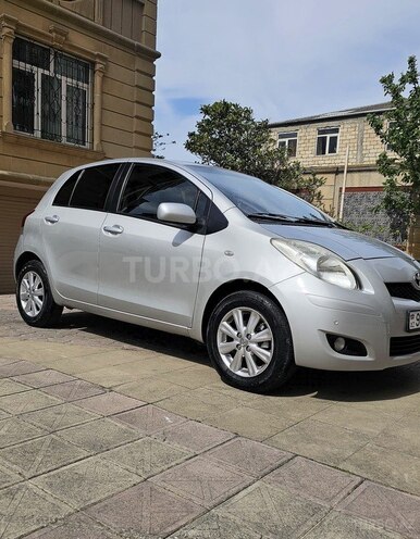 Toyota Yaris 2010, 138,805 km - 1.3 л - Bakı