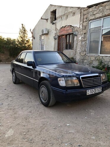 Mercedes E 230 1986, 250,000 km - 2.3 l - Bakı