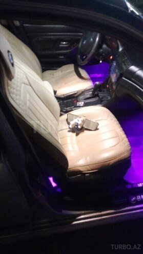 BMW 525 1997, 220,000 km - 2.5 l - İsmayıllı
