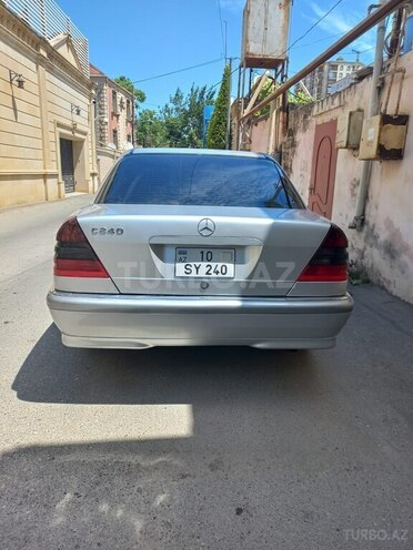 Mercedes C 240 1997, 276,365 km - 2.4 l - Bakı