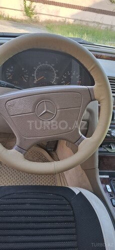 Mercedes C 230 1999, 215,000 km - 2.3 л - Mingəçevir