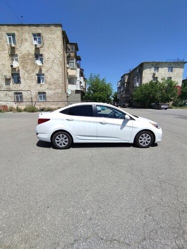 Hyundai Accent 2015, 139,000 km - 1.6 л - Bakı